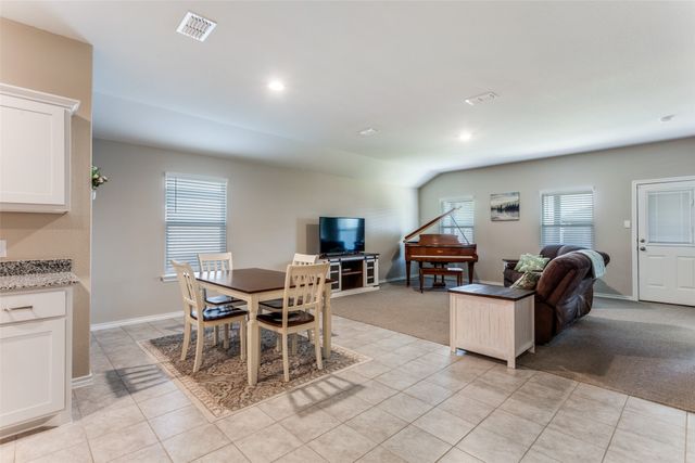 605 Basteen Lane, Justin, TX 76247