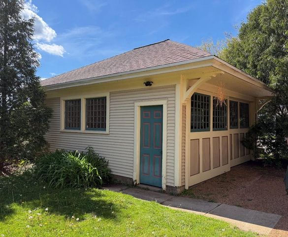 1107 ALGOMA BOULEVARD, Oshkosh, WI 54901