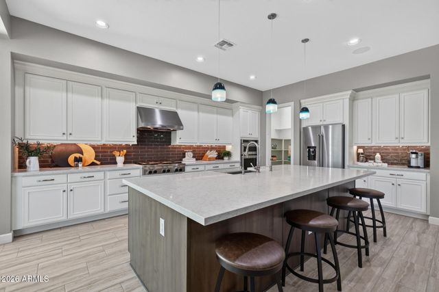 17847 E APPALOOSA Drive, Queen Creek, AZ 85142