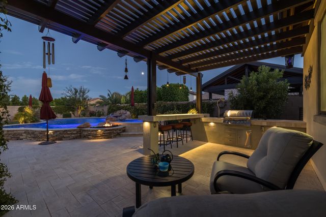 17847 E APPALOOSA Drive, Queen Creek, AZ 85142