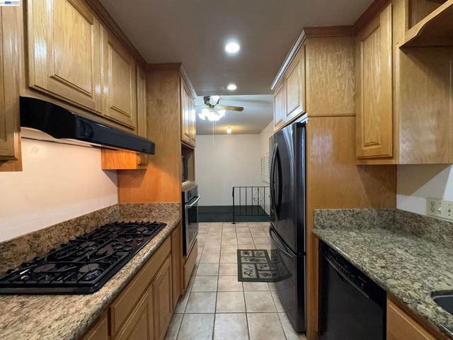 2386 106Th Ave, Oakland, CA 94603