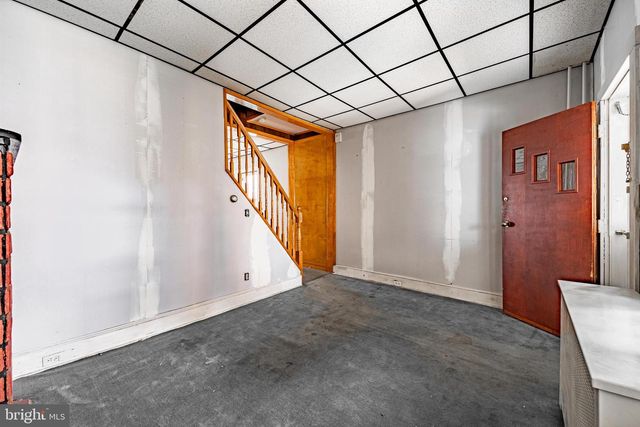 1302 COX ST, Baltimore, MD 21211