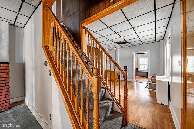 1302 COX ST, Baltimore, MD 21211