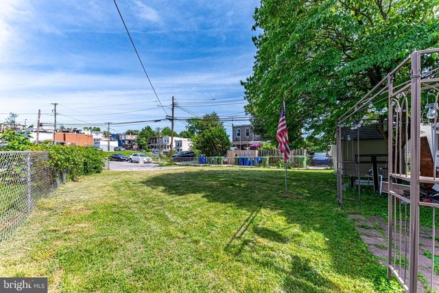 1302 COX ST, Baltimore, MD 21211