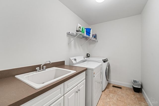 3596 Riverside Drive, Mason, OH 45040