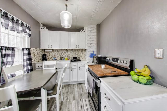 2816 W Ray Street, Indianapolis, IN 46221