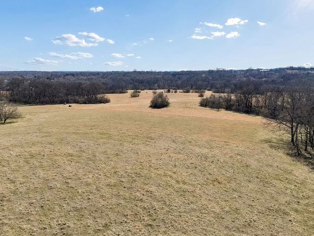 0 Tom J Hitch, Columbia, TN 38401
