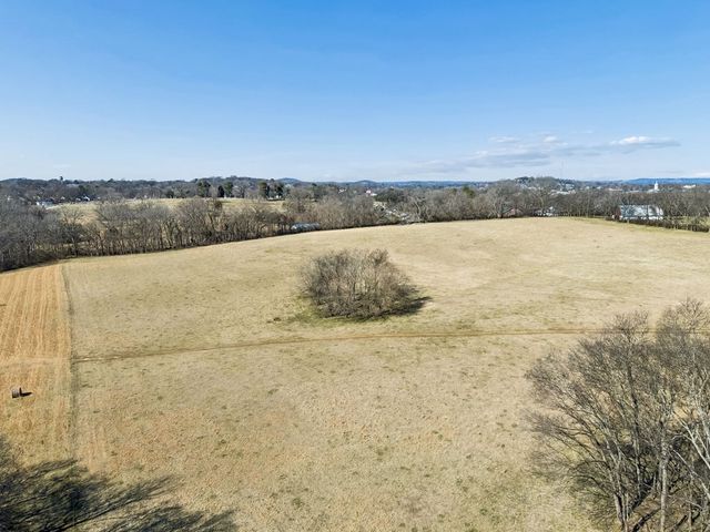 0 Tom J Hitch, Columbia, TN 38401