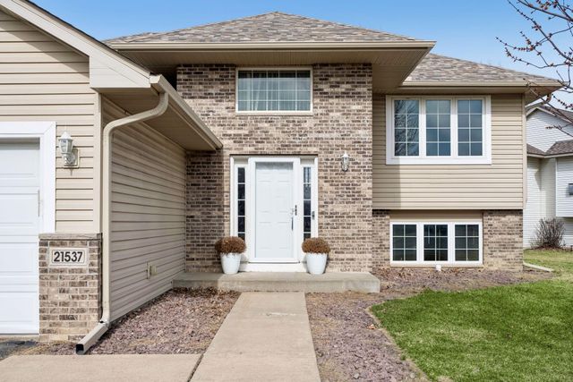 21537 Hugh Lane, Big Lake, MN 55309