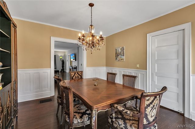 214 Norwood Avenue, Buffalo, NY 14222
