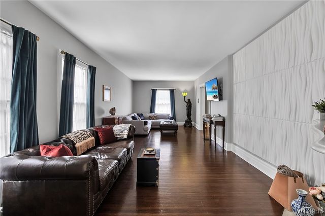 214 Norwood Avenue, Buffalo, NY 14222