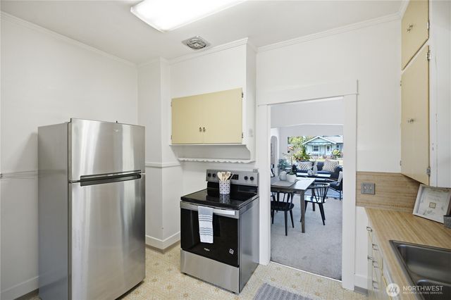1424 S 55th Street, Tacoma, WA 98408