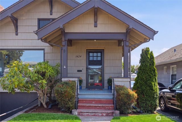1424 S 55th Street, Tacoma, WA 98408