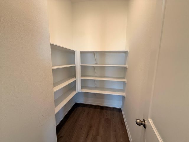 30922 Newcomb Landing Lane, Waller, TX 77484