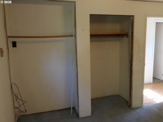 1805 HEMLOCK St, Eugene, OR 97404