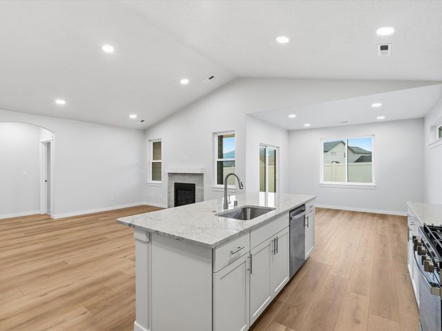 18194 E Barclay Ct, Spokane Valley, WA 99016