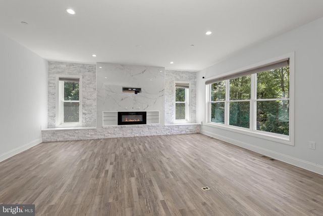 7832 OLD RECEIVER RD, Frederick, MD 21702
