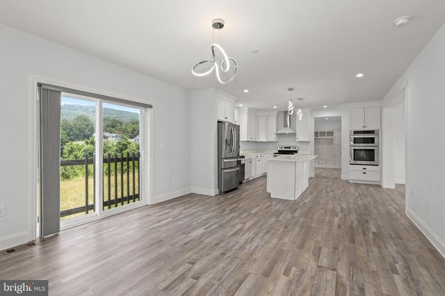 7832 OLD RECEIVER RD, Frederick, MD 21702