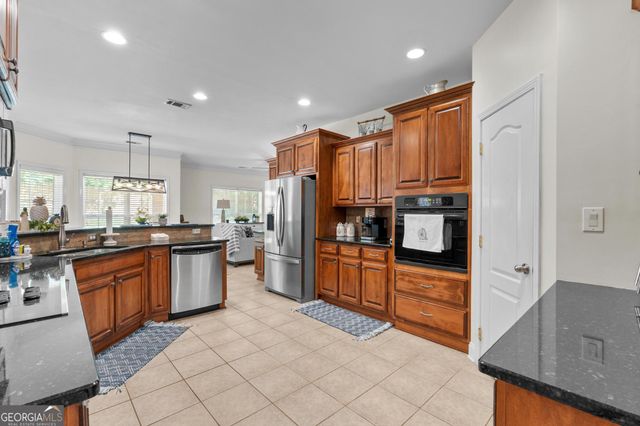 795 Huiet Drive, Mcdonough, GA 30252