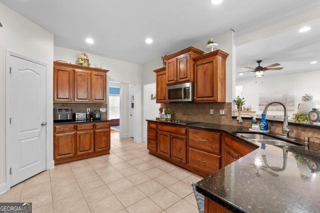 795 Huiet Drive, Mcdonough, GA 30252