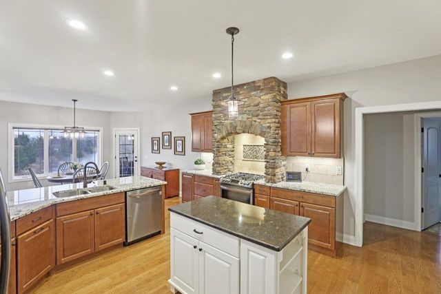 1051 Water Wheel Drive, Waunakee, WI 53597