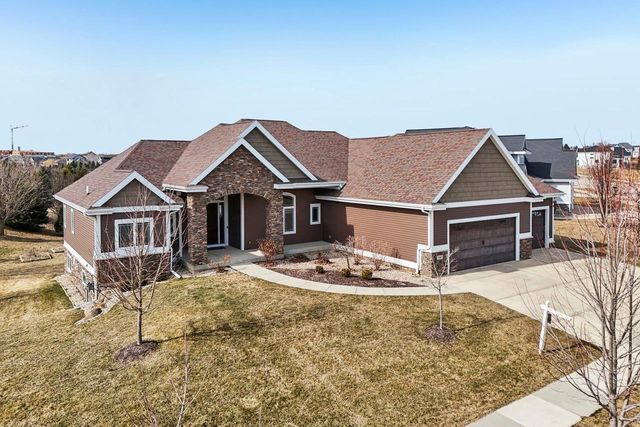 1051 Water Wheel Drive, Waunakee, WI 53597