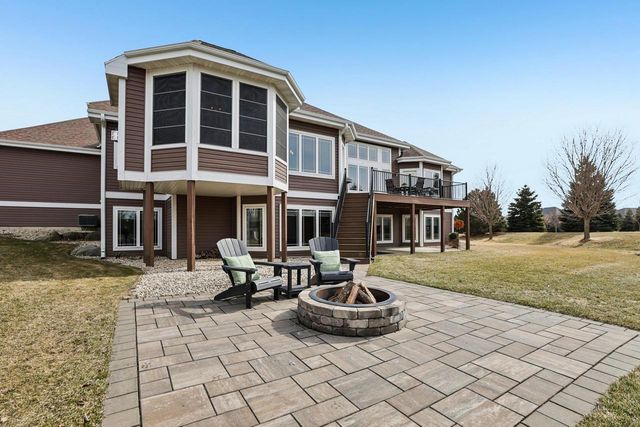 1051 Water Wheel Drive, Waunakee, WI 53597