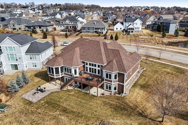 1051 Water Wheel Drive, Waunakee, WI 53597