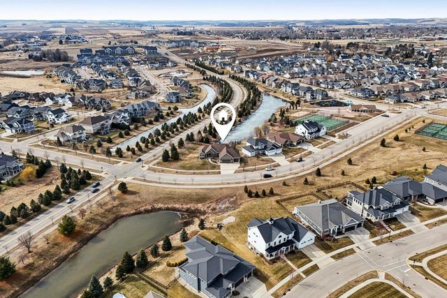 1051 Water Wheel Drive, Waunakee, WI 53597