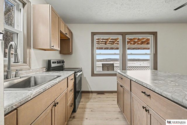 2896 Plattevale Drive, Ashland, NE 68003