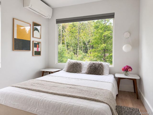 14 & 18 Lake Hill Road, Kingston, NY 12401