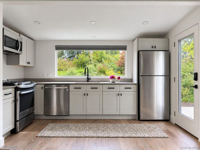 14 & 18 Lake Hill Road, Kingston, NY 12401