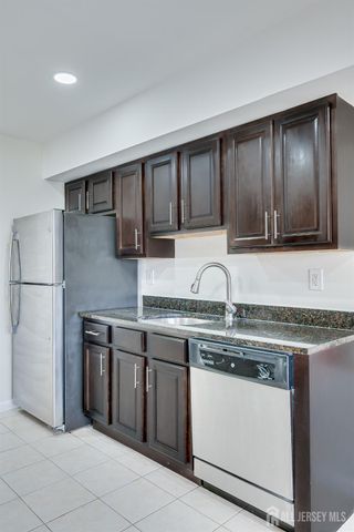 1314 Edison Glen Terrace, Edison, NJ 08837