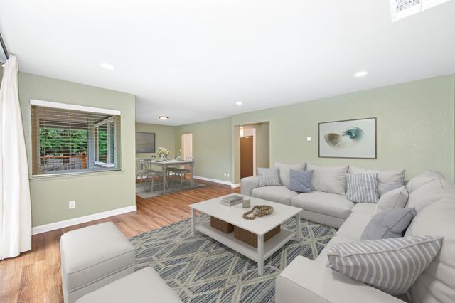 3581 Kimberly Rd, Cameron Park, CA 95682