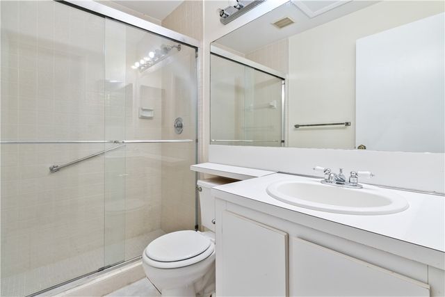 633 Sea Pine Way H, Green Acres, FL 33415