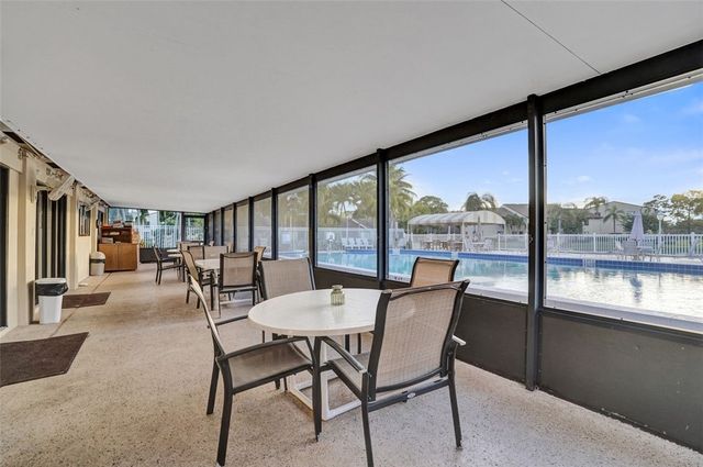 633 Sea Pine Way H, Green Acres, FL 33415