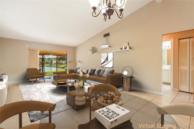 633 Sea Pine Way H, Green Acres, FL 33415