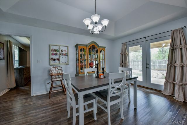 12034 Southview Cir, Moundville, AL 35474