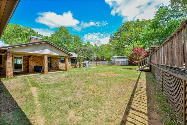 12034 Southview Cir, Moundville, AL 35474