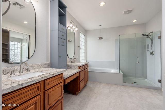 1422 E Zion Way, Chandler, AZ 85249