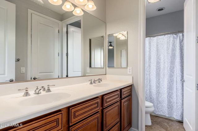 1422 E Zion Way, Chandler, AZ 85249