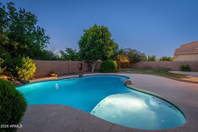 1422 E Zion Way, Chandler, AZ 85249