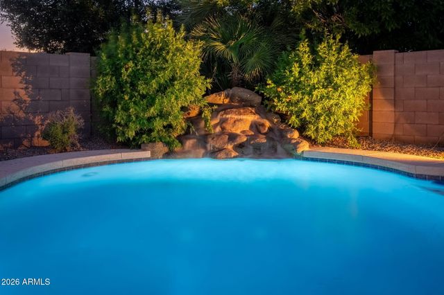 1422 E Zion Way, Chandler, AZ 85249