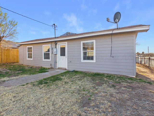 310 N Virginia Street, Amarillo, TX 79106