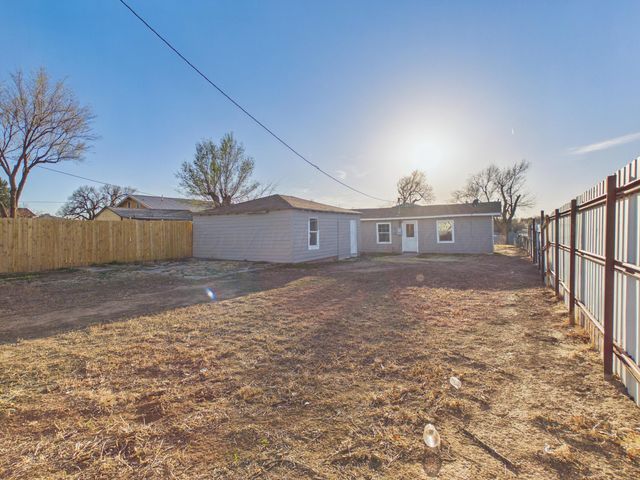 310 N Virginia Street, Amarillo, TX 79106