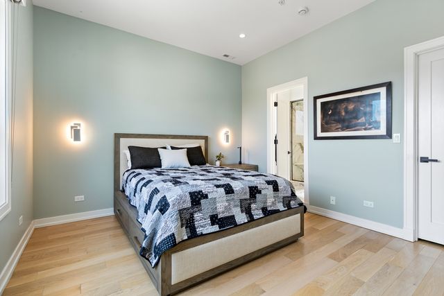 1525 N Bosworth Avenue 3S, Chicago, IL 60642