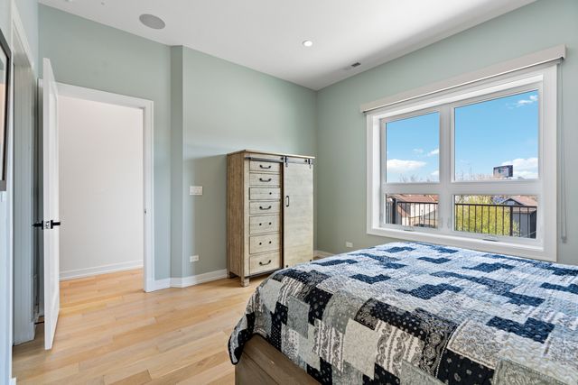 1525 N Bosworth Avenue 3S, Chicago, IL 60642