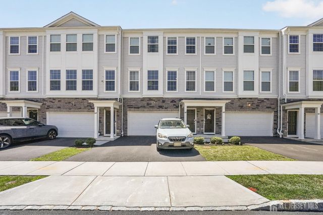 1607 Swales Court, Monroe, NJ 08831