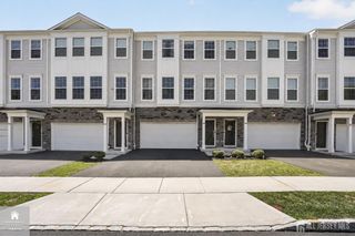 1607 Swales Court, Monroe, NJ 08831