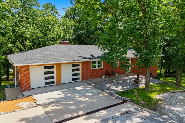 580 W RTE K, Columbia, MO 65203